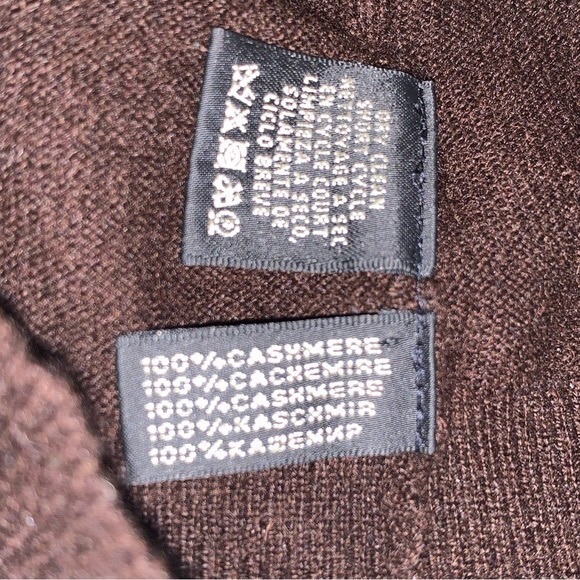 Ralph Lauren BLACK LABEL Cashmere Turtleneck Sweater - Picture 6 of 13